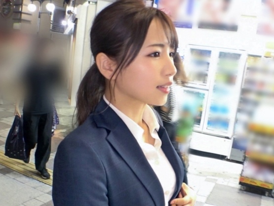 【オフィスで大胆に】『ダメ…ここじゃ…』美人OLが仕事中に敏感なトコロを激しく刺激されちゃう！ズボズボ奥まで突かれて、我慢できずにエッチな汁を吹きまくるエロかわOLの秘密♡
