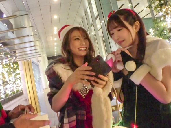 【ギャルキャバ嬢の性夜】『サンタさん、今日は私がプレゼントあげる♡』イケイケ現役ギャルがクリスマスに痴女覚醒！朝まで絶倫セックスで男を翻弄するエロサンタ！