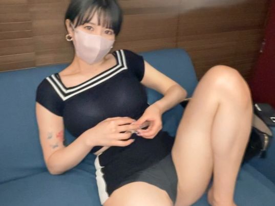 【生意気爆乳娘の快感教育】『もう…やめてよ…』23歳の美巨乳素人が激ピストンで絶頂連発！デカパイを揺らしながら、態度とは裏腹に感じまくる姿に興奮！生意気な娘がメス顔でイキまくる姿は必見！♥