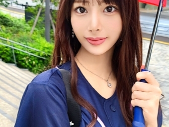 【スレンダー美女】『あっ…そんなに突いたら…』美形野球女子が男のバットを握りしめ、ビンビンの肉棒でオマンコを激しく突かれ感じまくる！♡