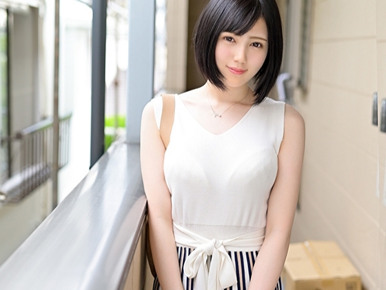 【清楚系美少女の裏の顔】圧倒的美少女が素人男性と濃厚セックス！清純派ルックスの彼女が、エッチな要求に戸惑いながらも感じまくり！ド変態プレイに乱れる姿は必見♡