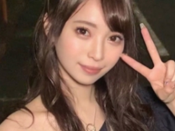 【色白美少女のバック激ピストン】『あっ…そこ気持ちいい…』超絶かわいい色白女子が、ビンビンのチ○コでバックから激しく突き回され、エロス全開！色白ボディが揺れる、悶絶セックス！！