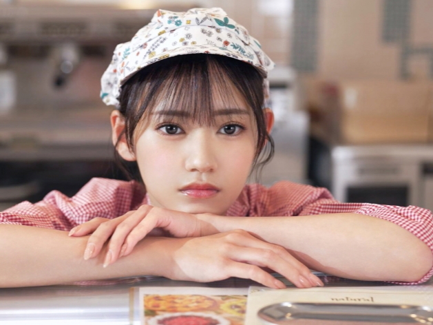 【美少女との密着同棲】『もう…我慢できない…』超絶可愛い八掛うみとワンルームでラブラブ生活！キュートな顔とエッチなボディにムラムラMAX！朝から晩までヤリまくり！！