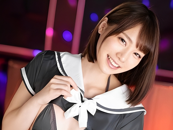 【裏風俗の眼鏡っ子】網タイツ姿の可愛い子が本番OKの秘密のサービス！『ダメ…でも気持ちいい…』と喘ぎながら、好き放題ハメまくる♡メガネ越しの悶える顔がたまらない！！