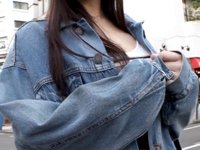 【ヤリマン予備校生の性欲爆発】『彼氏じゃ物足りないの…』巨乳エロボディの素人娘がナンパで発覚!セフレいるのに彼氏以外のチ○ポを求めて濃厚セックスに溺れる!!