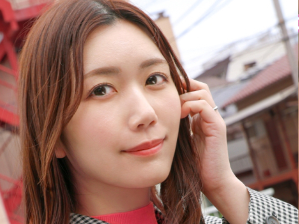 【人妻不貞】清楚美人な若奥様が他人棒で『奥ゴリゴリだめーっ///』叫び嬉しい悲鳴を上げながら全身を快感で震わせるっ！！